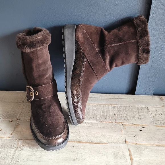 EUC Stuart Weitzman Brown Suede Snow Boots Size 10 - Picture 10 of 12